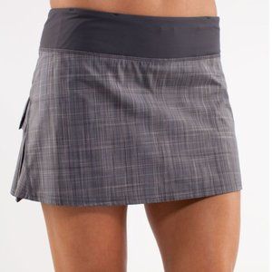Lululemon Pace Setter Skirt Size 4 pink and grey plaid